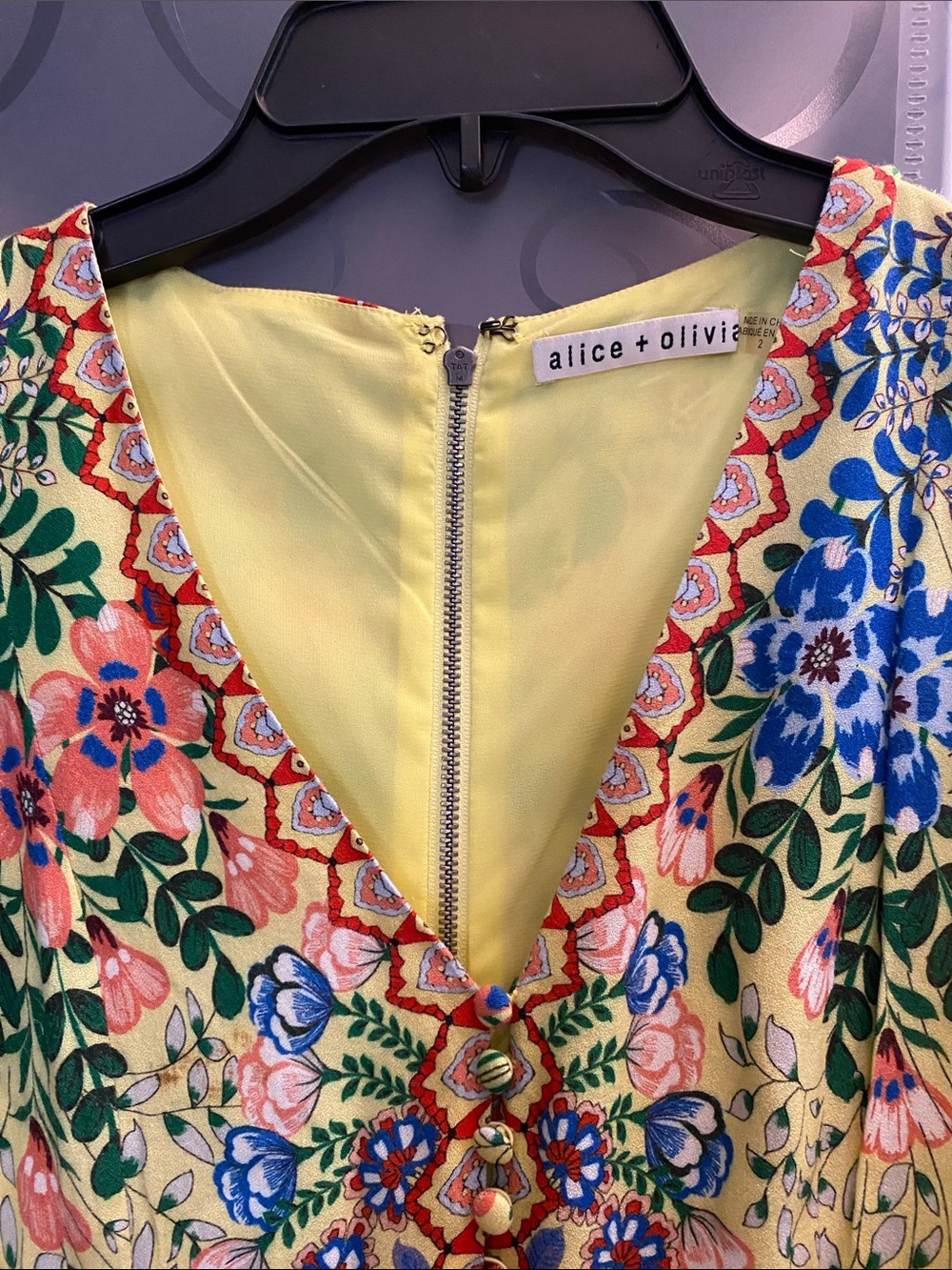 Alice + Olivia Yellow Floral V-Neck Dress with Multicolor Print